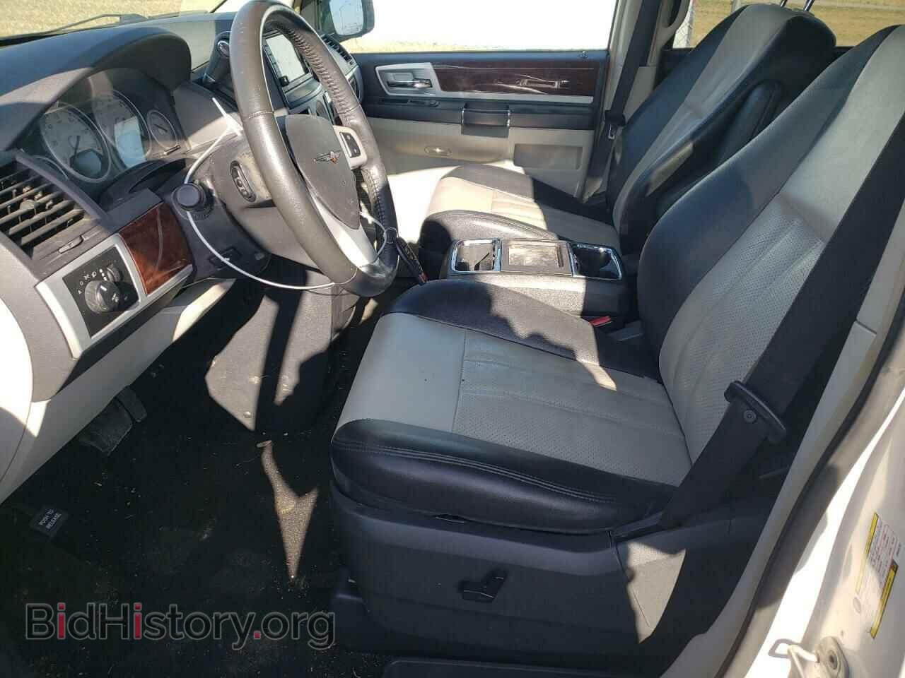 2010 CHRYSLER MINIVAN - VIN: 2A4RR8DX6AR448702 - Фото 7