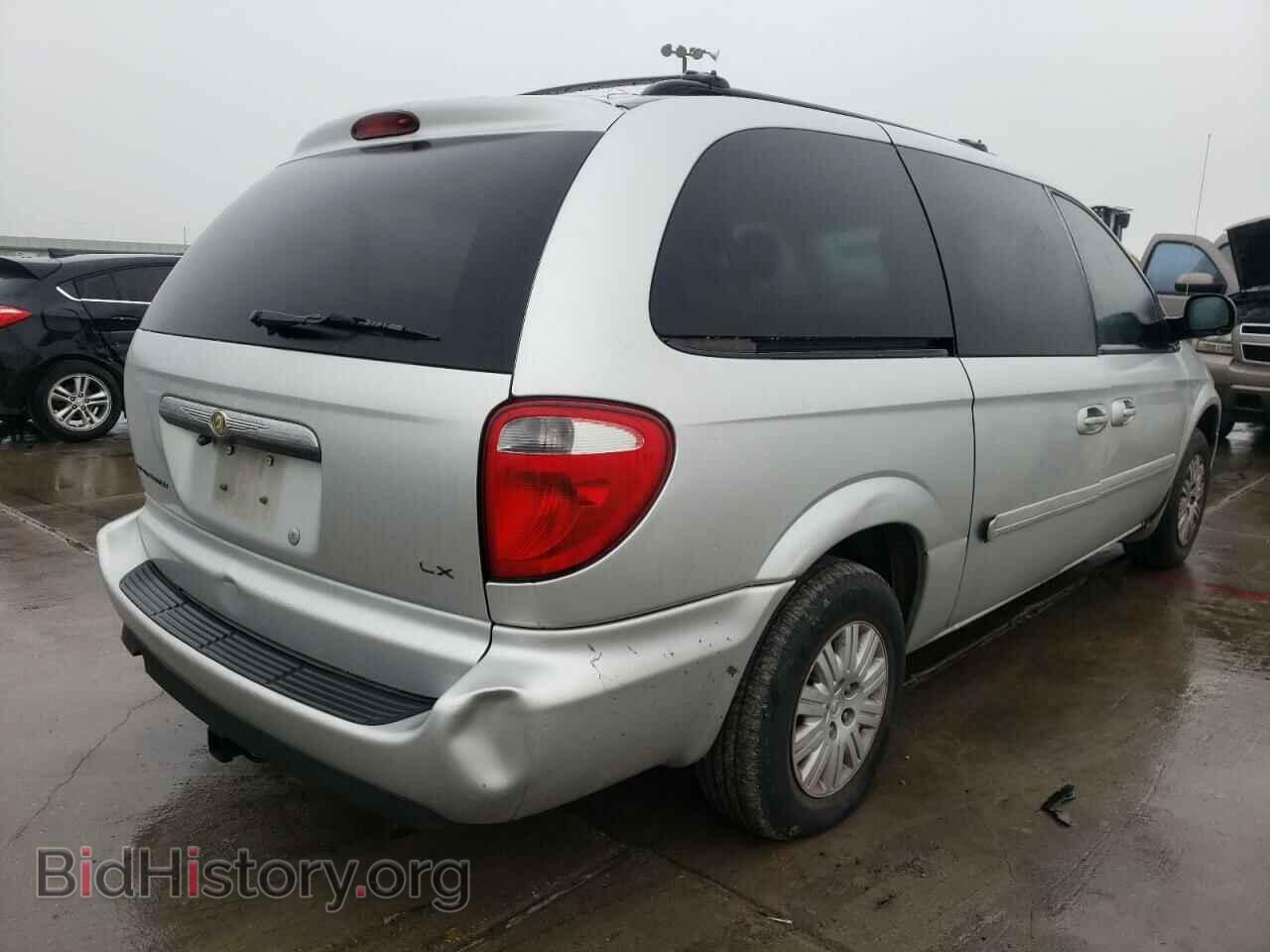 2006 CHRYSLER MINIVAN - VIN: 2A4GP44R06R812949 - Фото 4