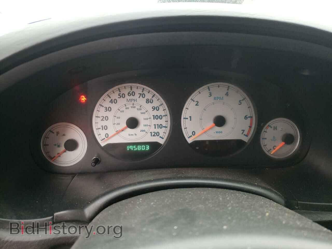 2006 CHRYSLER MINIVAN - VIN: 2A4GP44R06R812949 - Фото 8