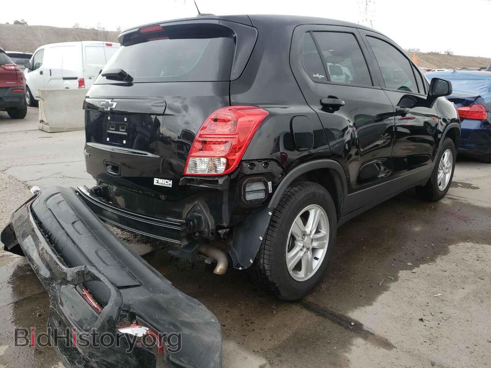 2017 CHEVROLET TRAX - VIN: 3GNCJNSB9HL226582 - Фото 4