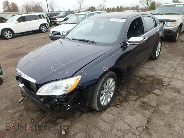 2013 CHRYSLER 200 - VIN: 1C3CCBCG1DN555609 - Фото 2