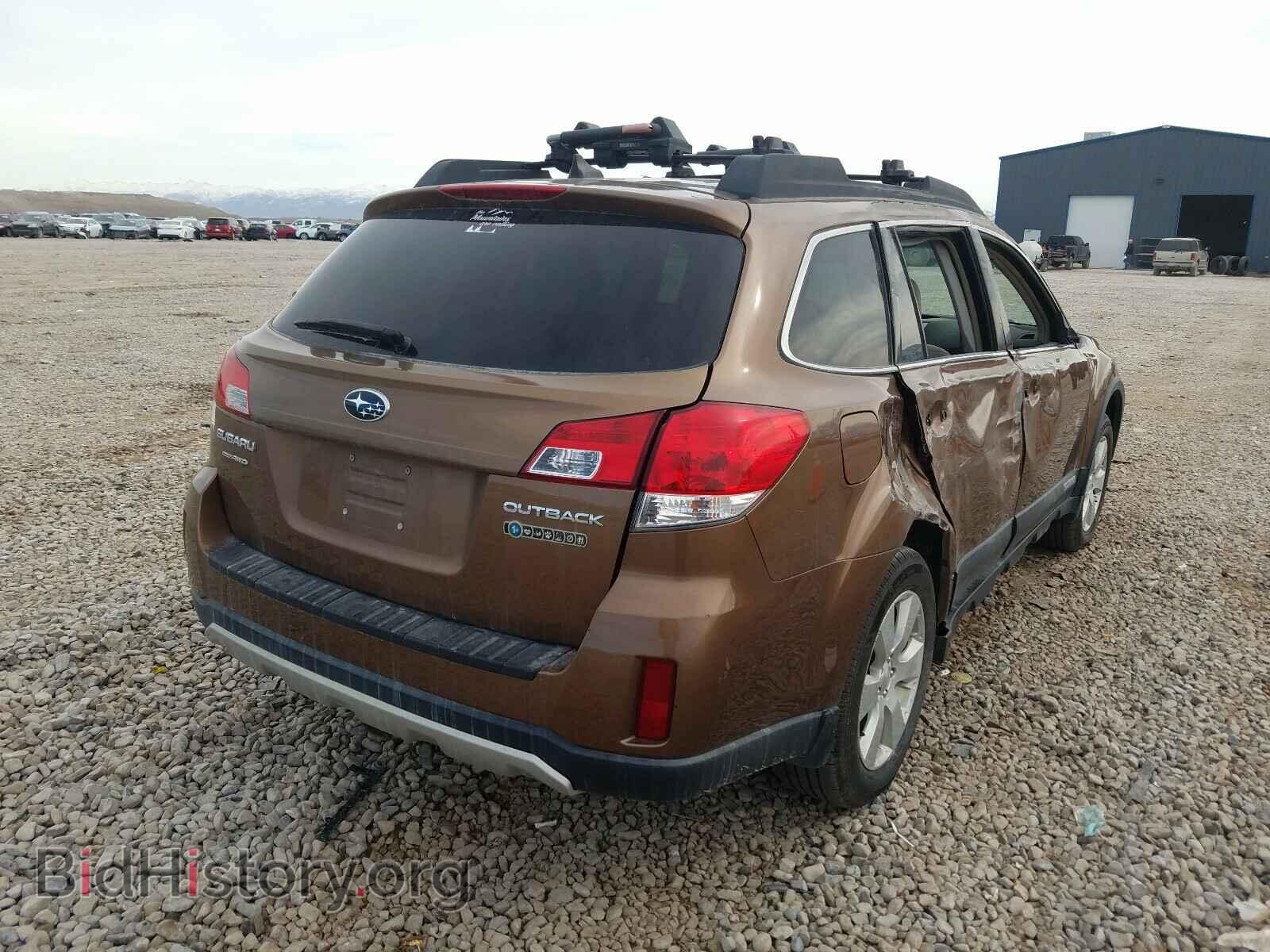 2012 SUBARU OUTBACK - VIN: 4S4BRCFC2C1246432 - Photo 4