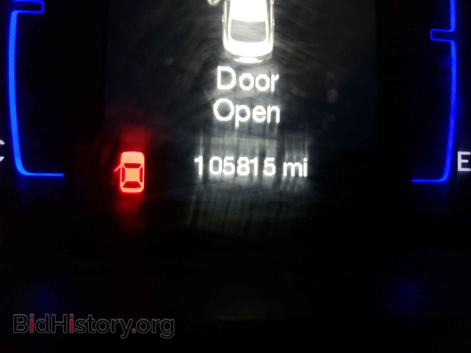 2015 CHRYSLER 200 - VIN: 1C3CCCAB4FN536892 - Photo 8