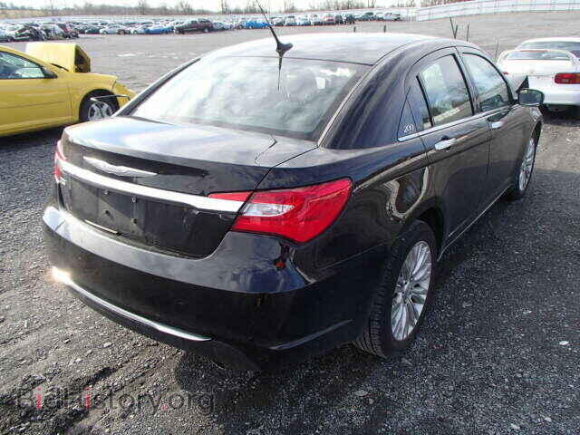 2011 CHRYSLER 200 - VIN: 1C3BC2FG7BN547390 - Фото 4