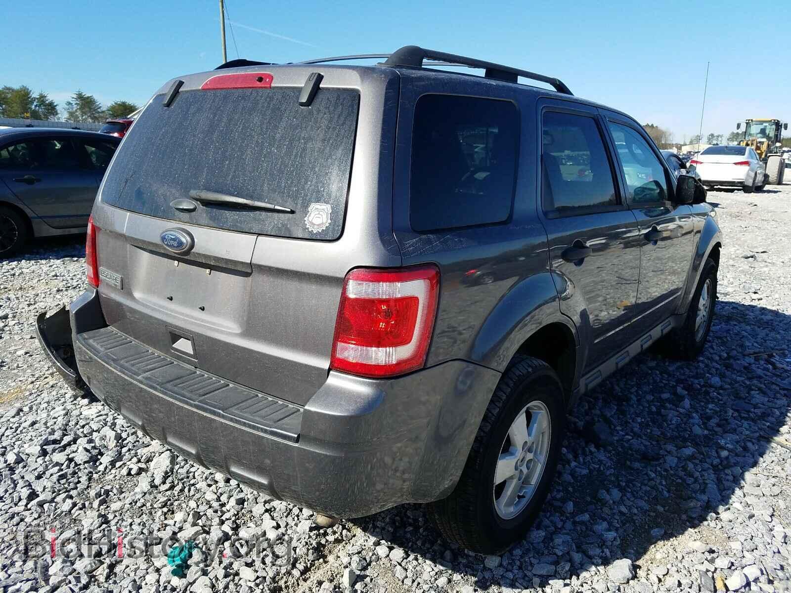 2011 FORD ESCAPE - VIN: 1FMCU9D70BKB08912 - Фото 4