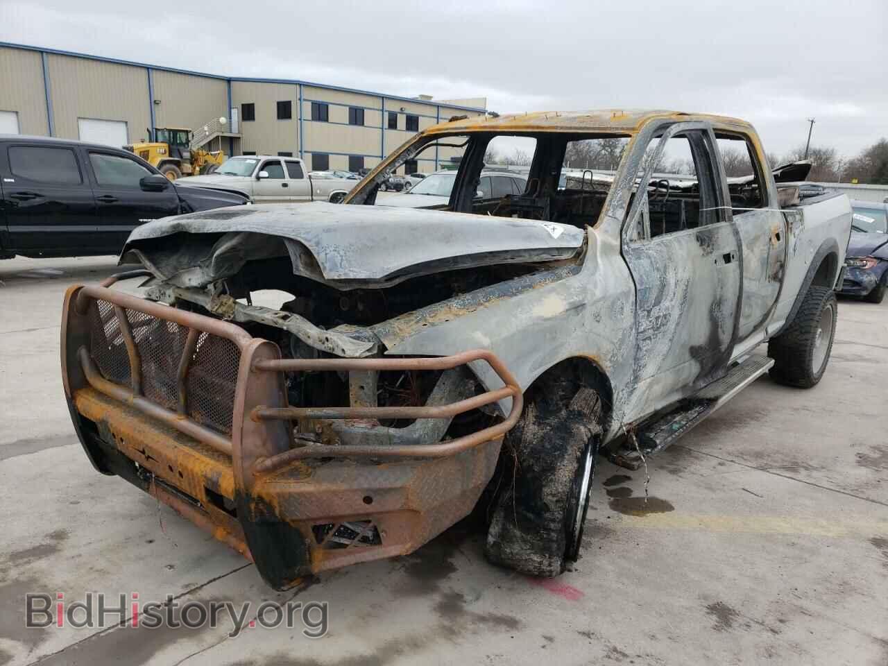 2018 RAM 2500 - VIN: 3C6UR5CJ4JG189572 - Фото 2