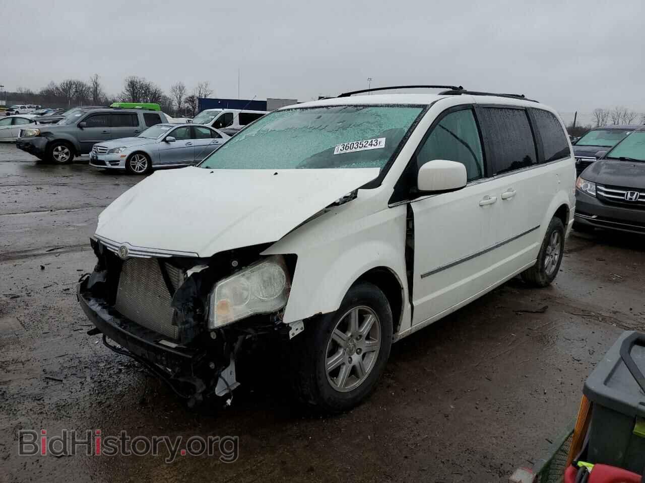 Photo 2A4RR5D19AR200860 - CHRYSLER MINIVAN 2010