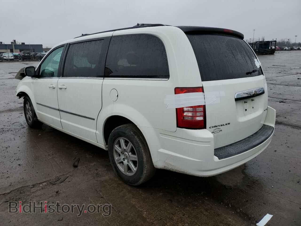 2010 CHRYSLER MINIVAN - VIN: 2A4RR5D19AR200860 - Photo 2