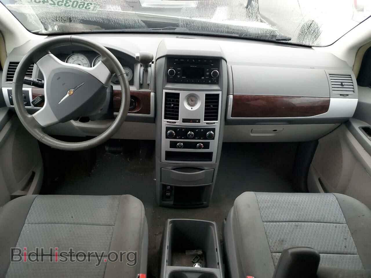 2010 CHRYSLER MINIVAN - VIN: 2A4RR5D19AR200860 - Photo 8