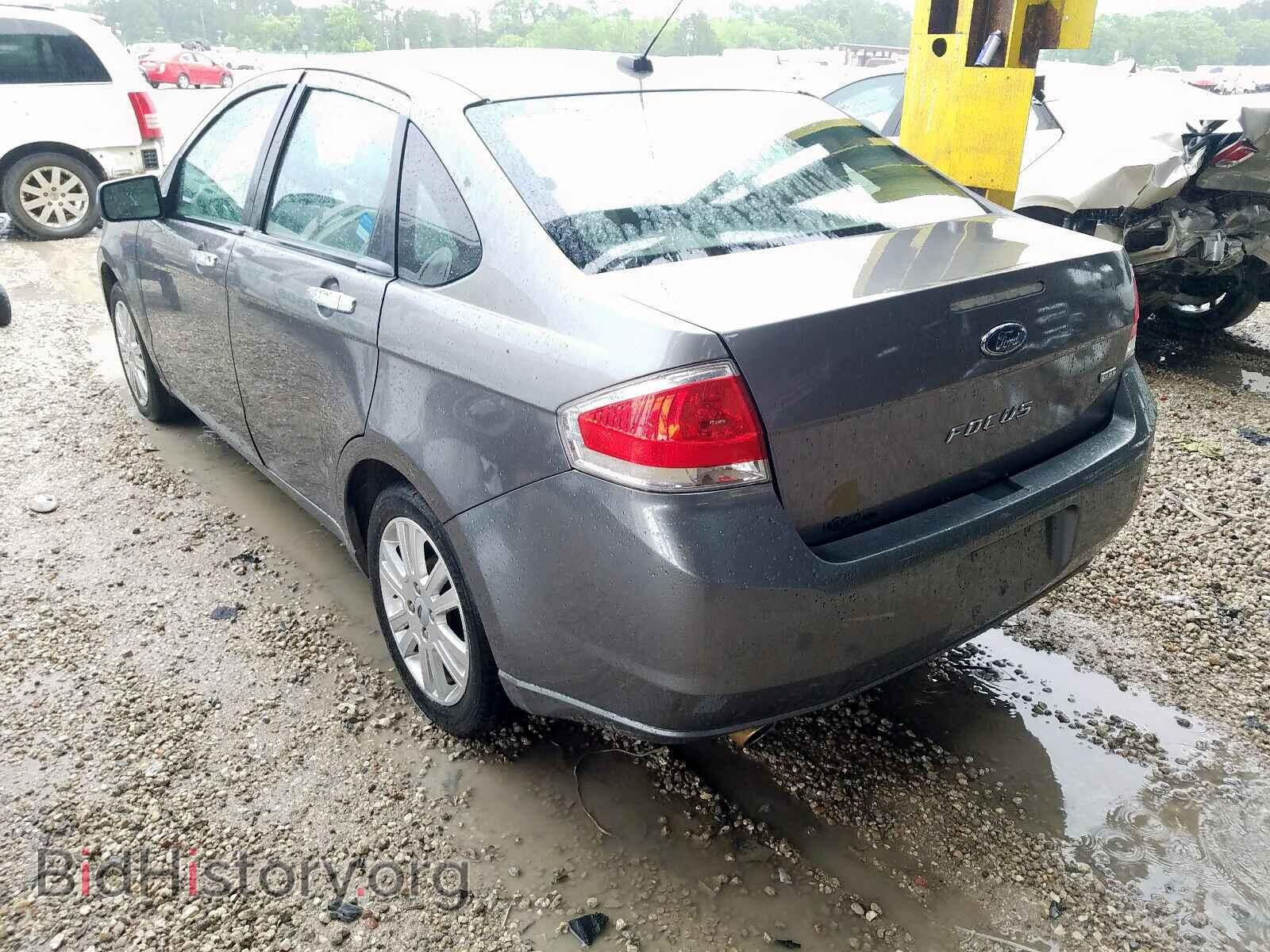 2010 FORD FOCUS - VIN: 1FAHP3HN2AW223323 - Фото 3