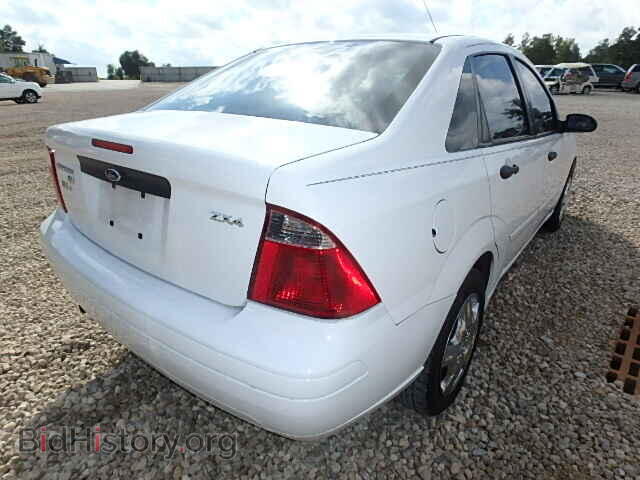 2006 FORD FOCUS - VIN: 1FAFP34N26W124439 - Фото 4