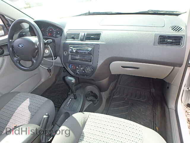 2006 FORD FOCUS - VIN: 1FAFP34N26W124439 - Фото 9