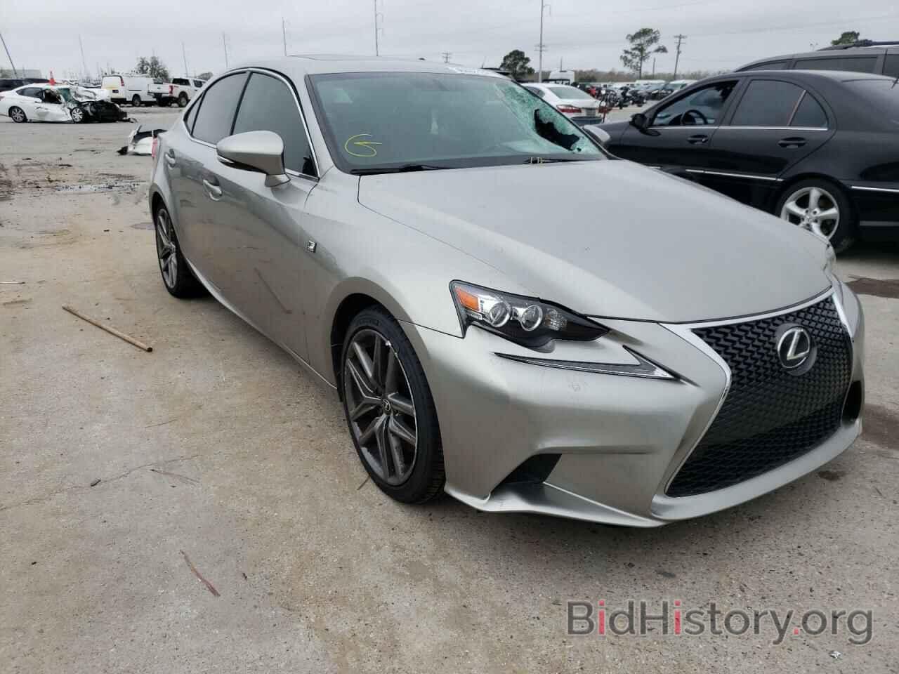 Photo JTHBA1D24G5030752 - LEXUS IS 2016