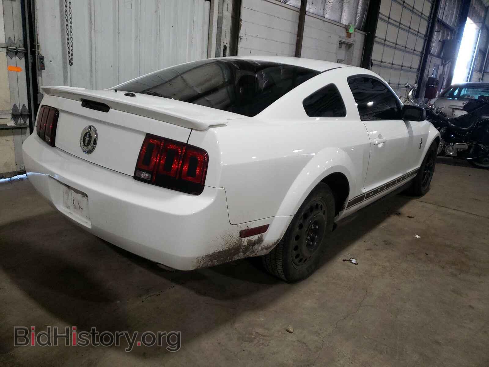 2008 FORD MUSTANG - VIN: 1ZVHT80N885126557 - Фото 4
