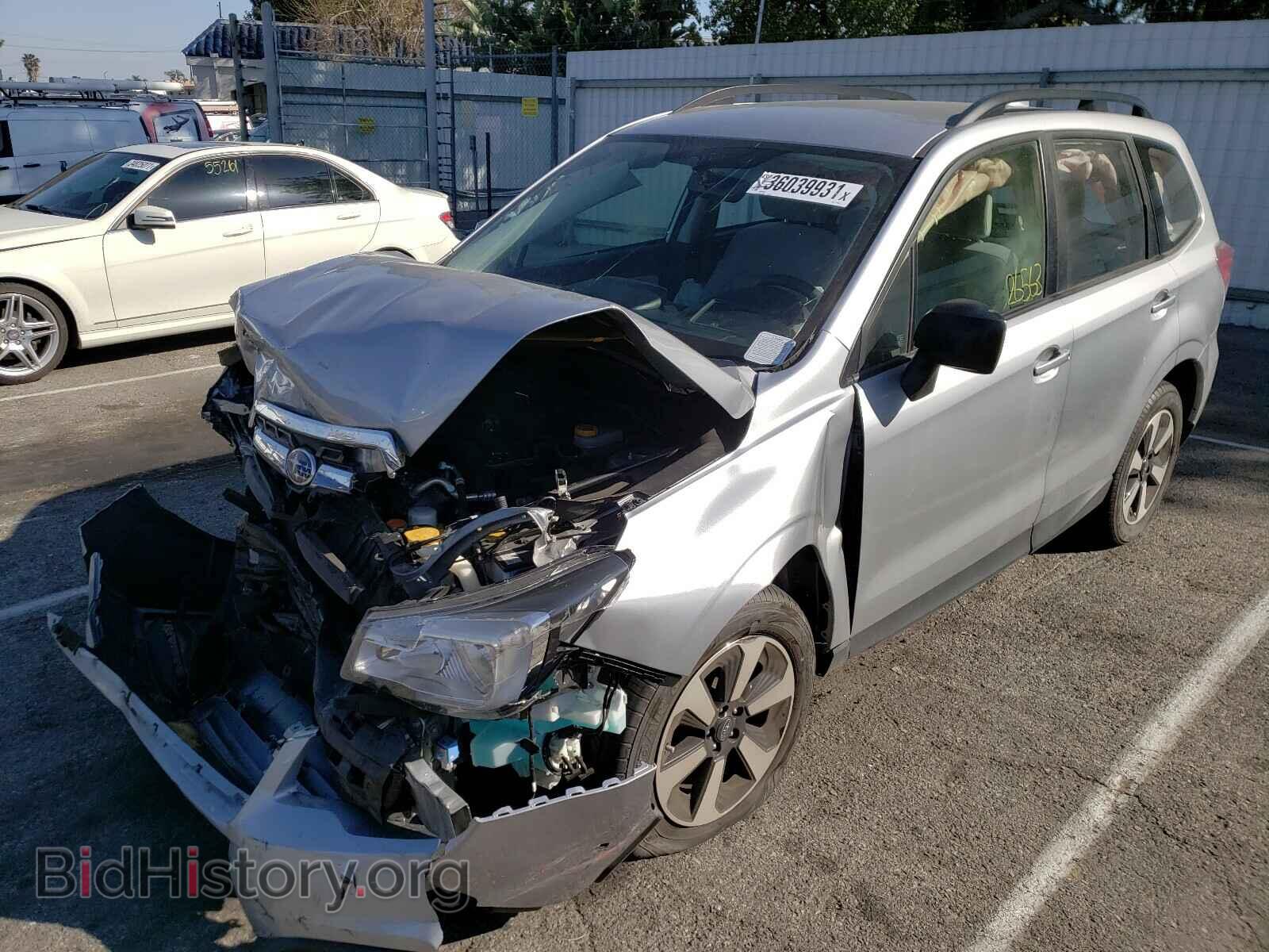 2018 SUBARU FORESTER - VIN: JF2SJABC5JH573659 - Фото 2