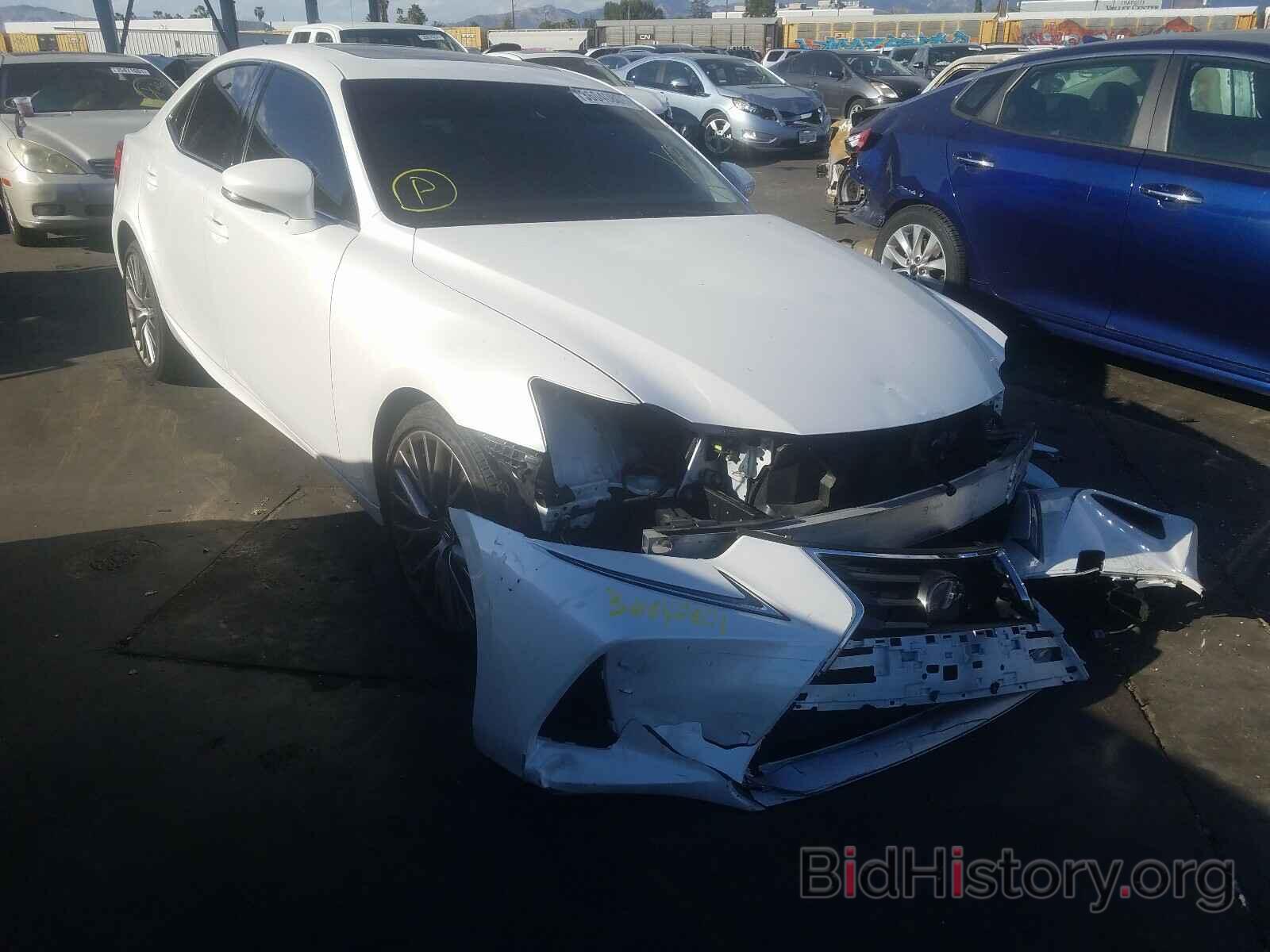 Photo JTHBA1D26J5072024 - LEXUS IS 2018