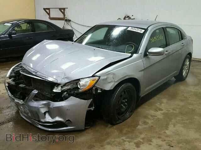 2013 CHRYSLER 200 - VIN: 1C3CCBAG0DN723968 - Фото 2