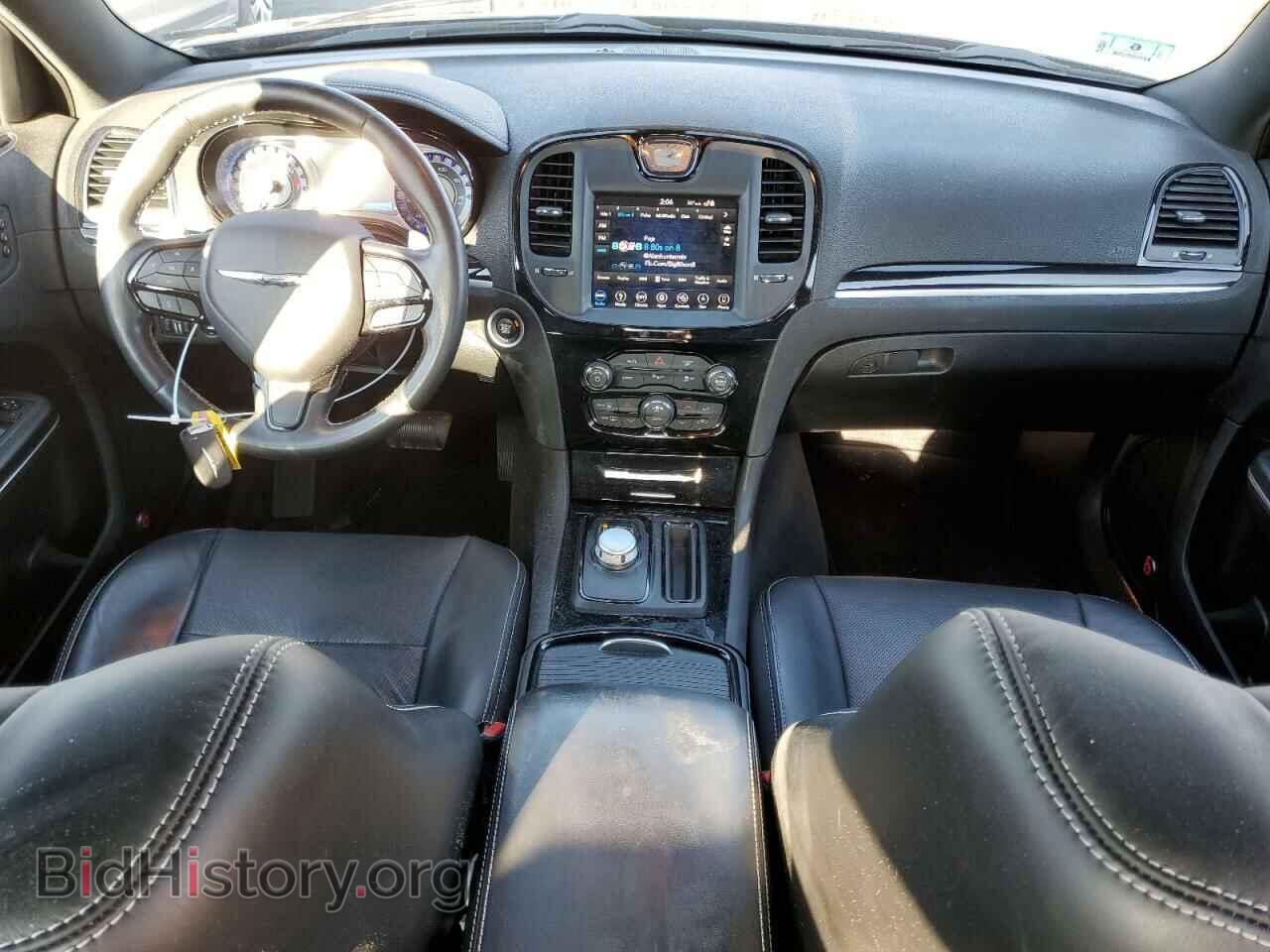 2018 CHRYSLER 300 - VIN: 2C3CCAGG9JH256362 - Фото 8