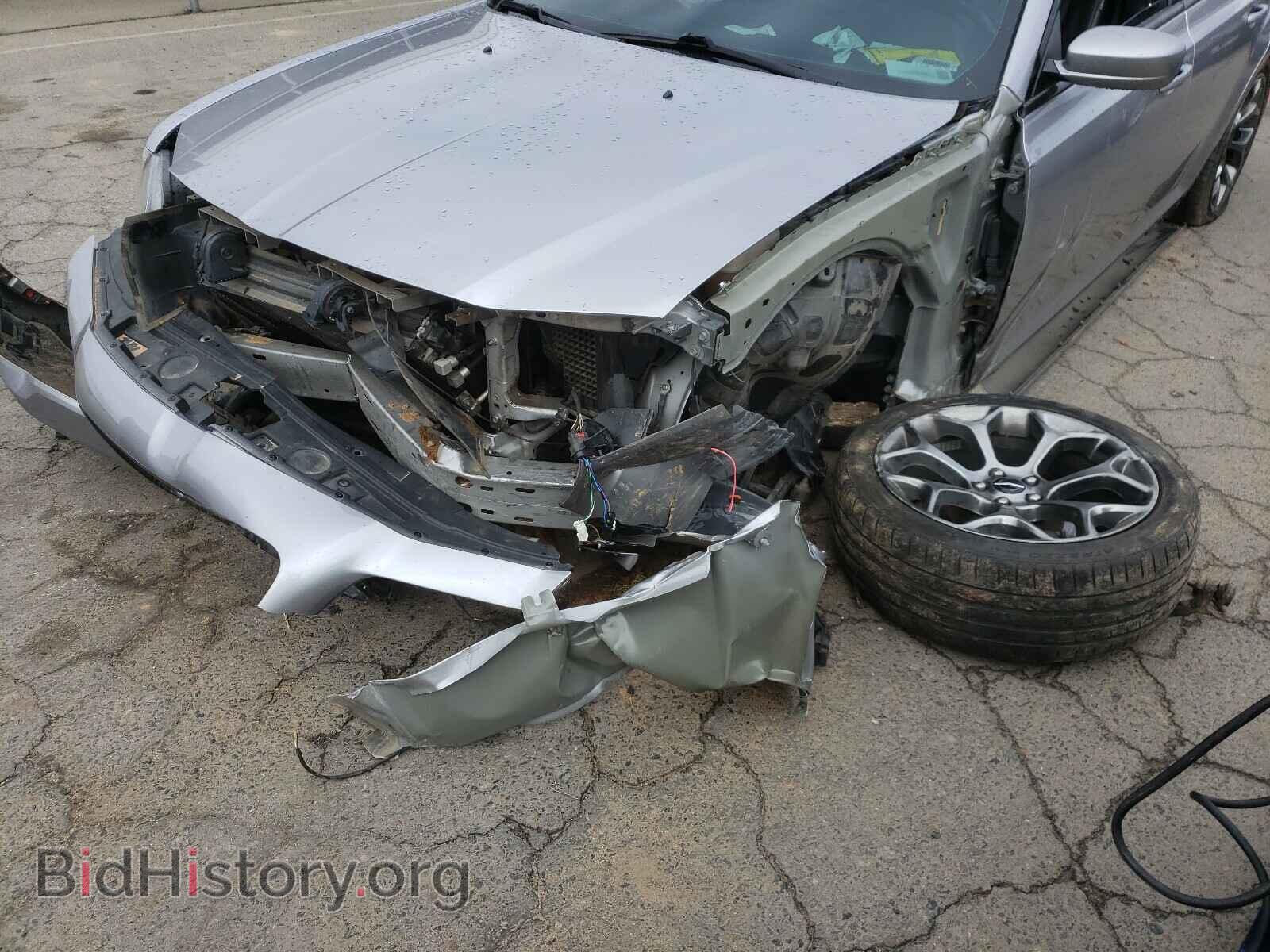 2018 CHRYSLER 300 - VIN: 2C3CCABG2JH214316 - Фото 9
