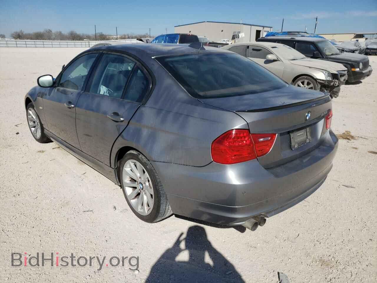 2009 BMW 3 SERIES - VIN: WBAPH73539E129032 - Фото 3