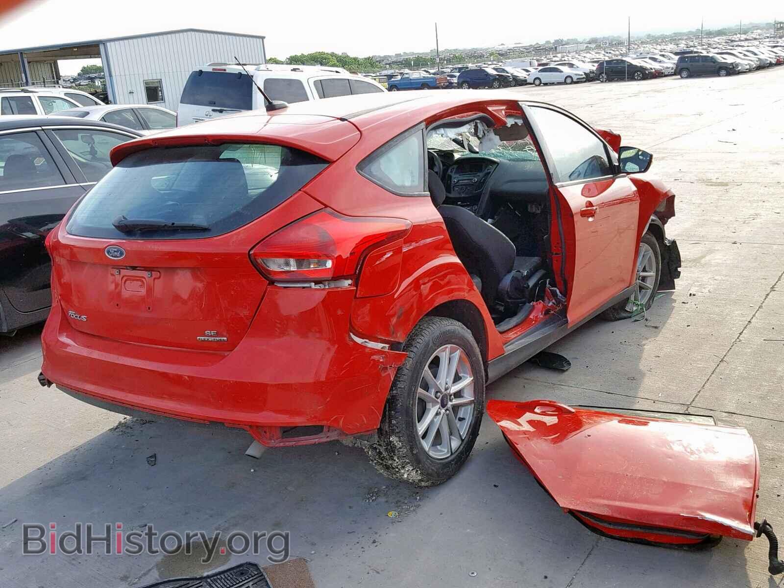2015 FORD FOCUS SE - VIN: 1FADP3K29FL323747 - Фото 4