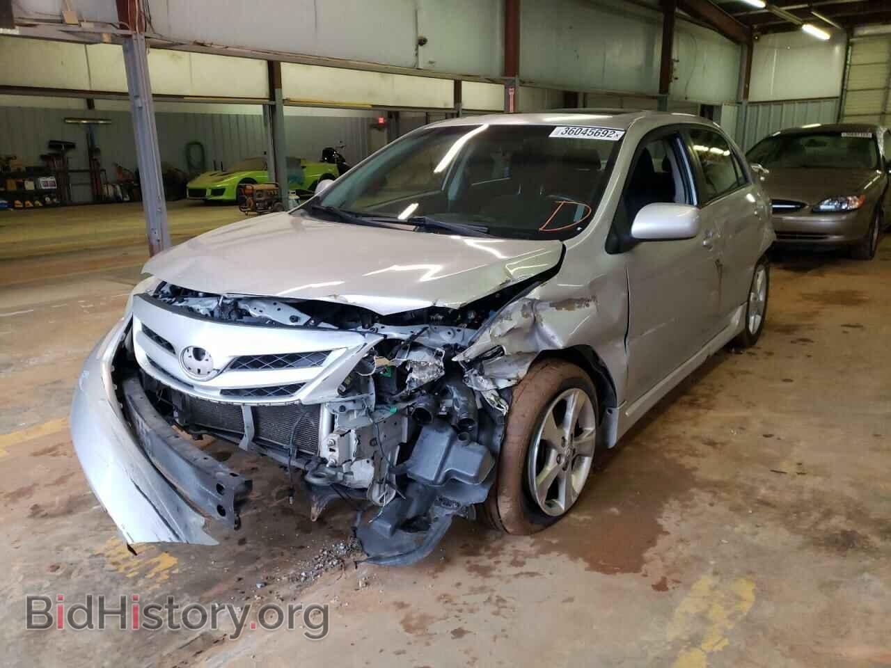 2011 TOYOTA COROLLA - VIN: 2T1BU4EE7BC615226 - Фото 2