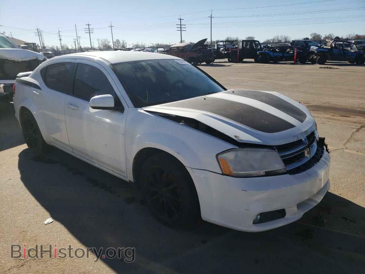 Photo 1B3BD2FG3BN506426 - DODGE AVENGER 2011