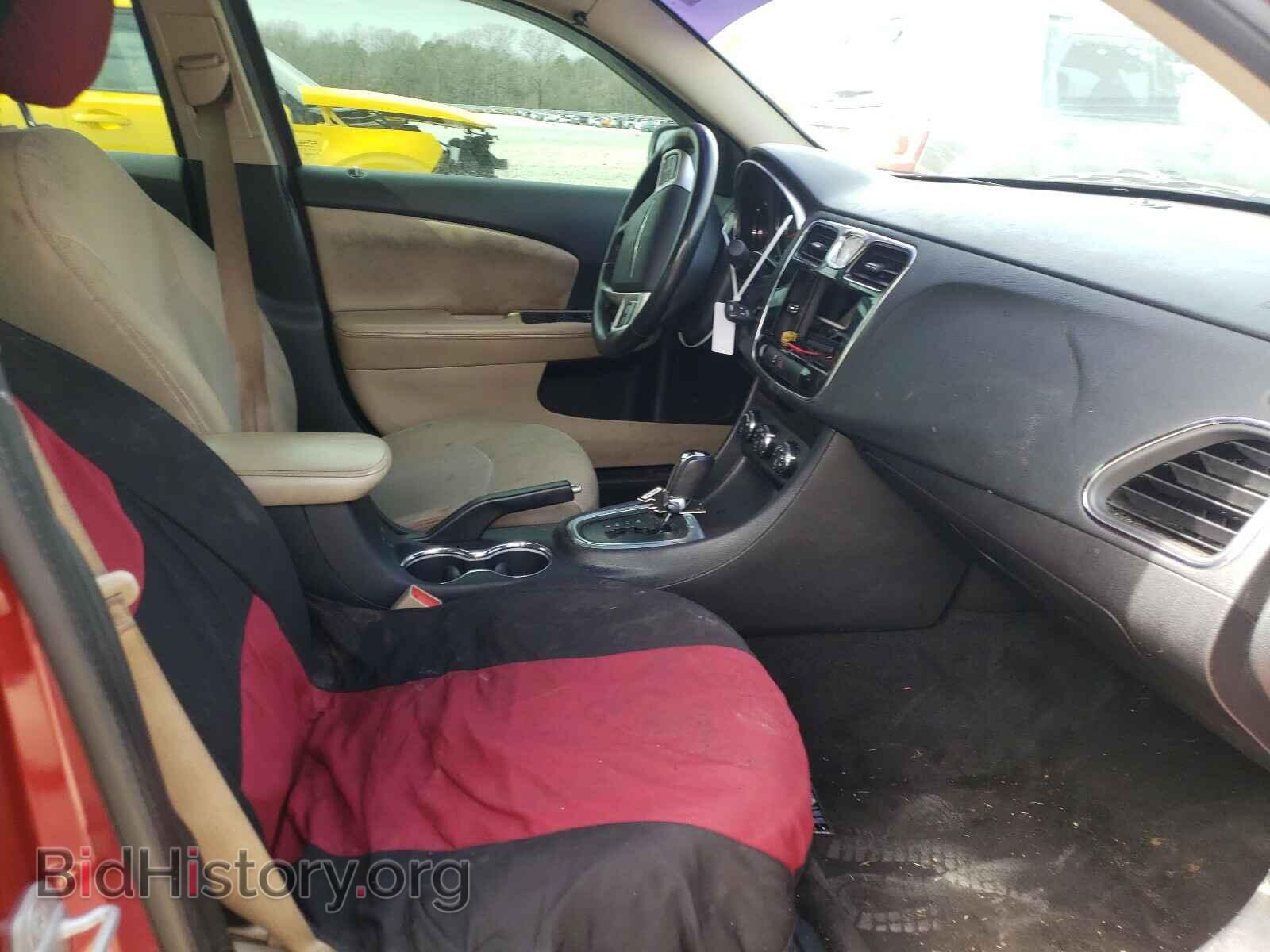 2011 CHRYSLER 200 - VIN: 1C3BC1FB2BN504610 - Фото 5