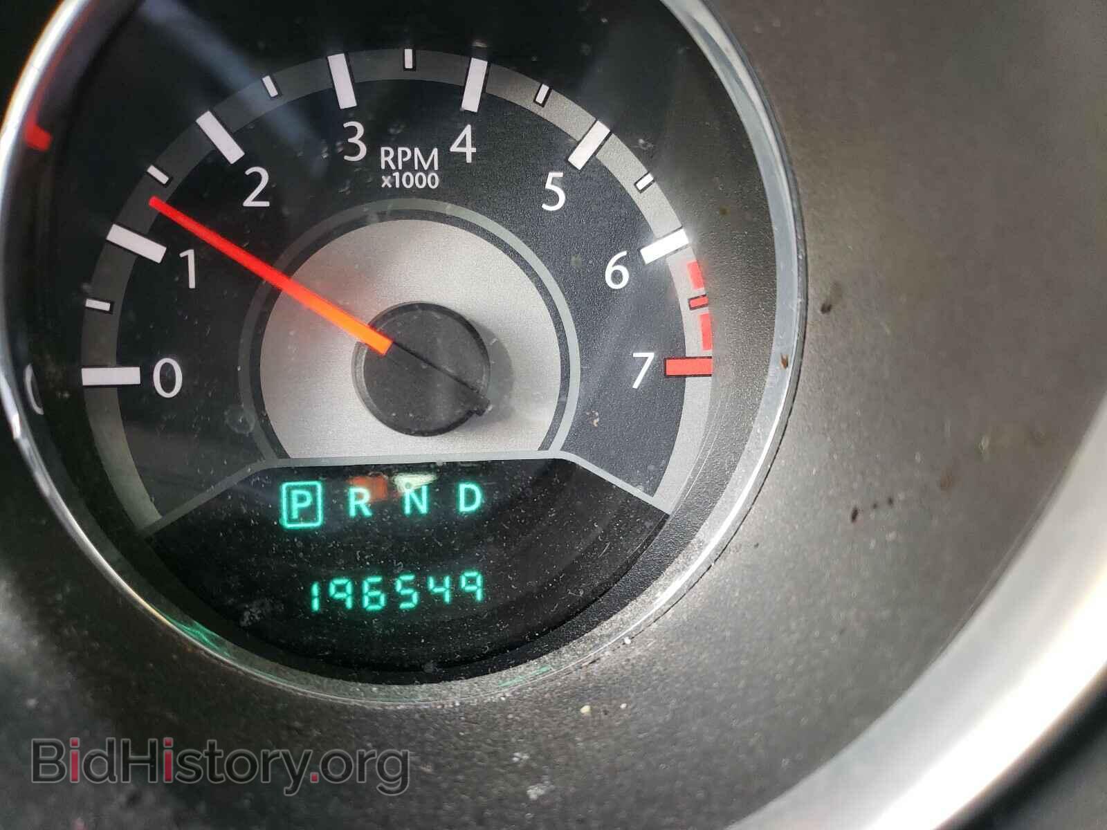 2011 CHRYSLER 200 - VIN: 1C3BC1FB2BN504610 - Фото 8
