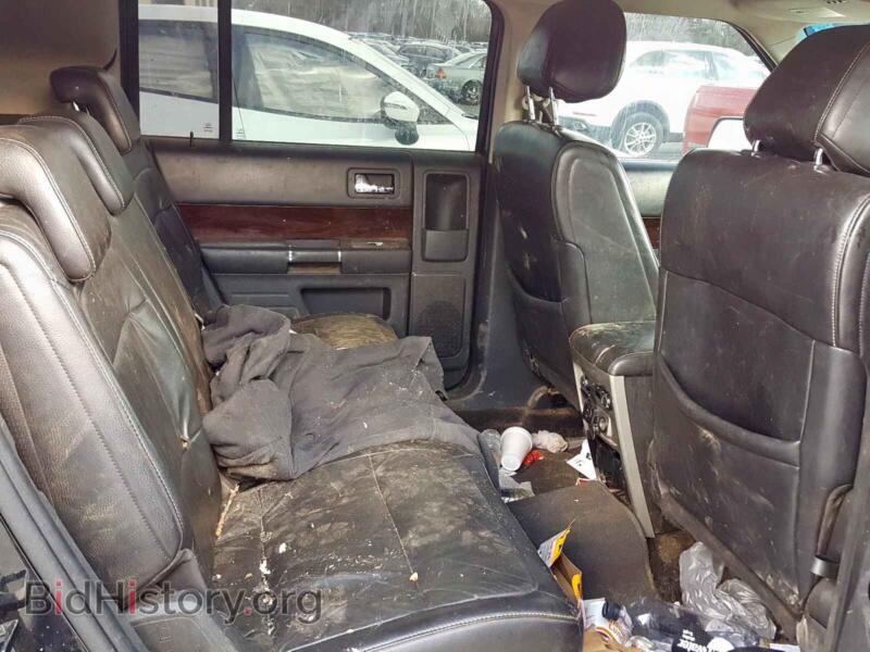 2011 Ford FLEX (VIN 2FMGK5CC7BBD28119) — photo 6 of 10