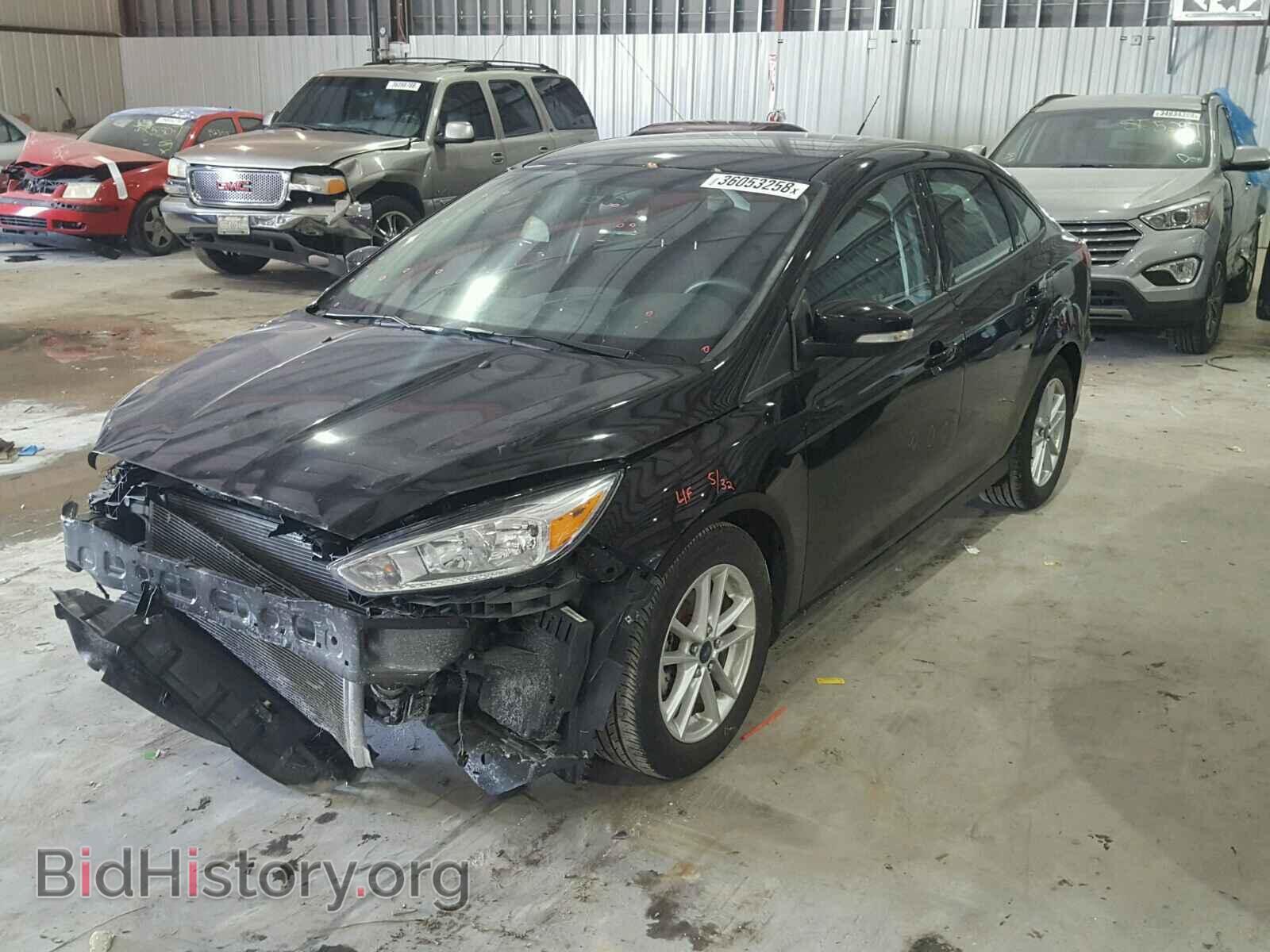 2016 FORD FOCUS - VIN: 1FADP3F29GL266428 - Фото 2