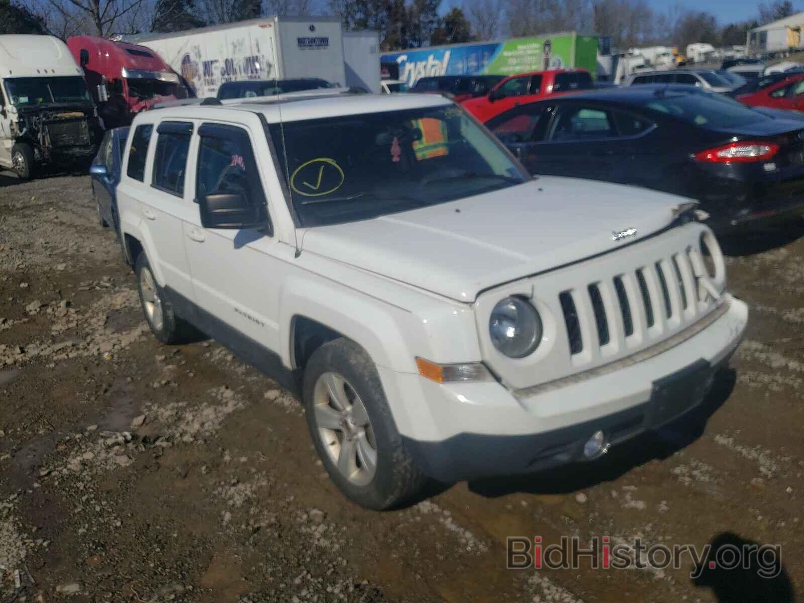 Photo 1C4NJRCB1ED684934 - JEEP PATRIOT 2014