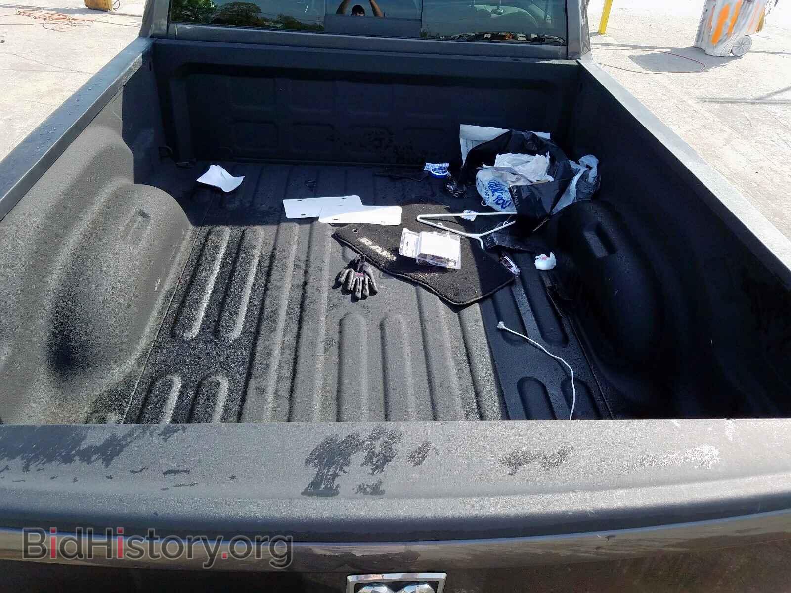 2017 RAM 1500 - VIN: 3C6JR6AT5HG745685 - Фото 6