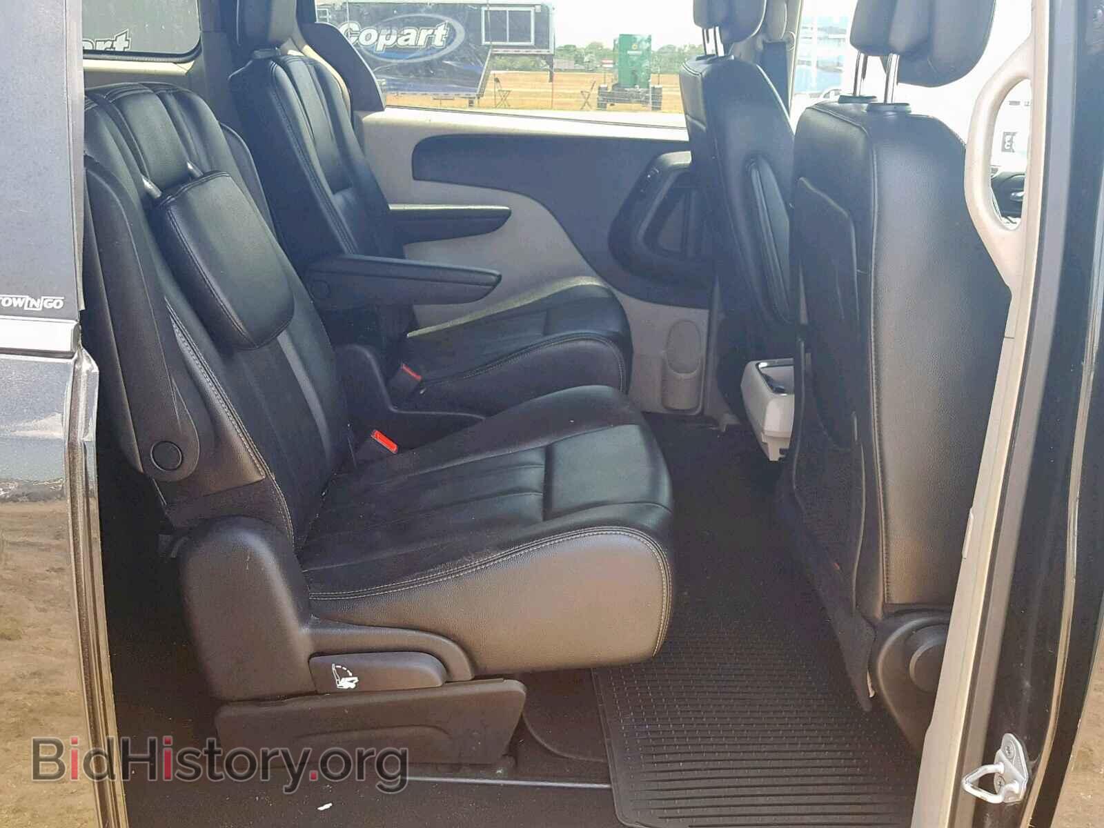 2014 CHRYSLER TOWN & COU - VIN: 2C4RC1BG4ER124459 - Фото 6