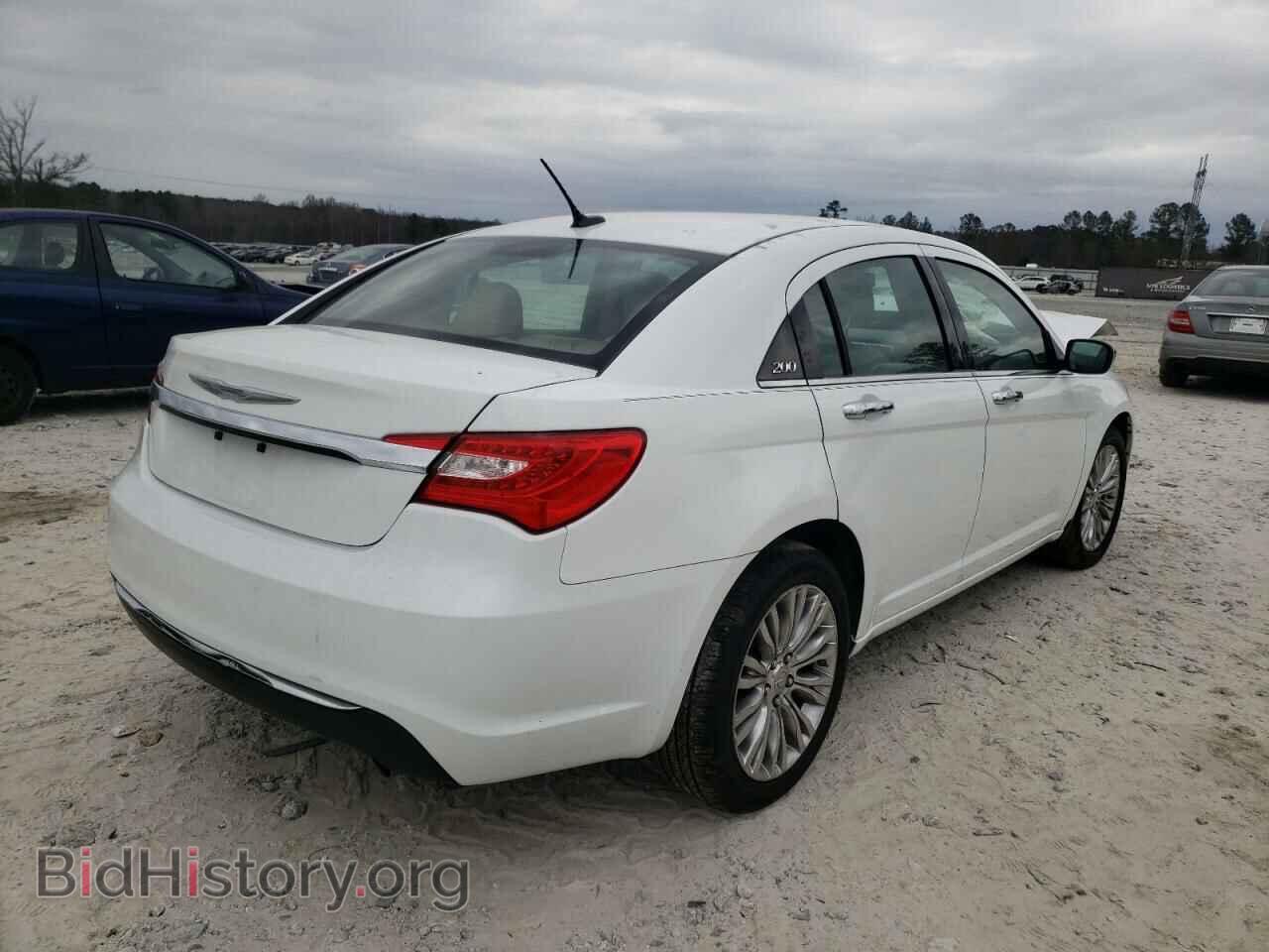 2013 CHRYSLER 200 - VIN: 1C3CCBCG5DN503710 - Фото 4