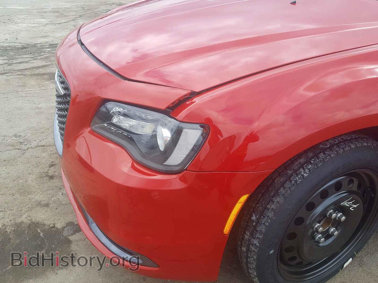 2016 CHRYSLER 300 - VIN: 2C3CCABG4GH230087 - Photo 9