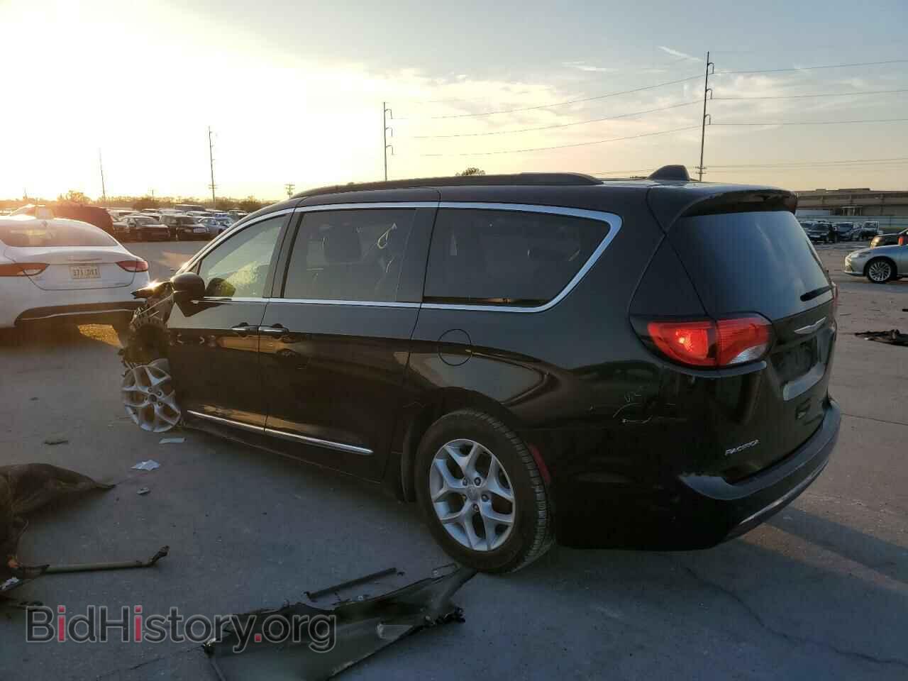 2017 CHRYSLER PACIFICA - VIN: 2C4RC1BG7HR704776 - Фото 2