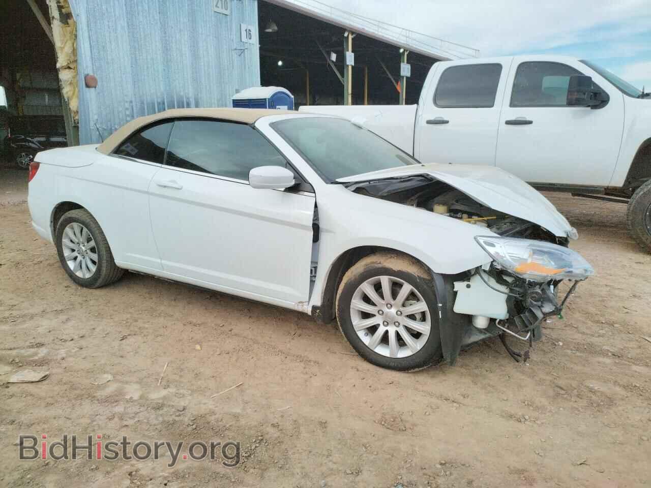 2013 CHRYSLER 200 - VIN: 1C3BCBEGXDN632843 - Фото 4