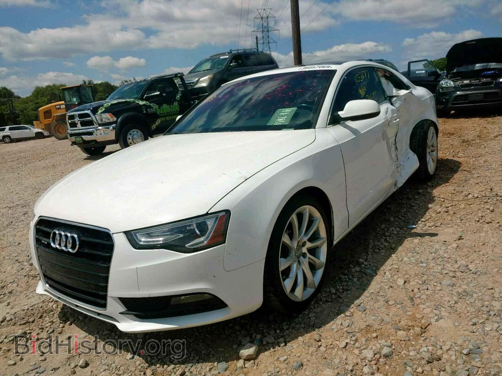 2013 AUDI A5 - VIN: WAUVFAFR9DA019210 - Фото 2