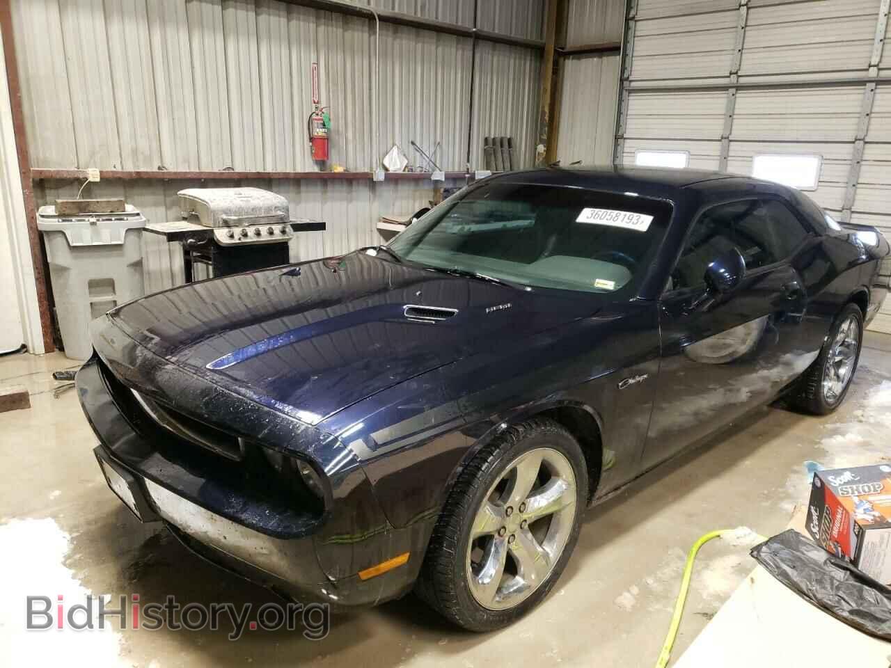 Photo 2C3CDYAG7CH235740 - DODGE CHALLENGER 2012
