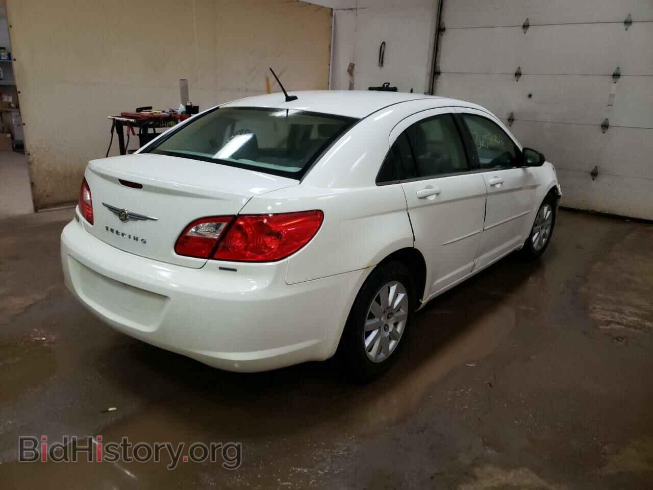 2010 CHRYSLER SEBRING - VIN: 1C3CC4FB6AN192733 - Фото 4