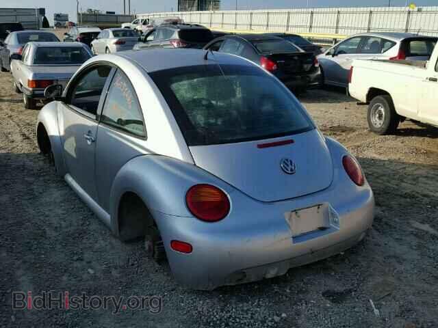 2000 VOLKSWAGEN BEETLE - VIN: 3VWCF21CXYM499749 - Фото 3