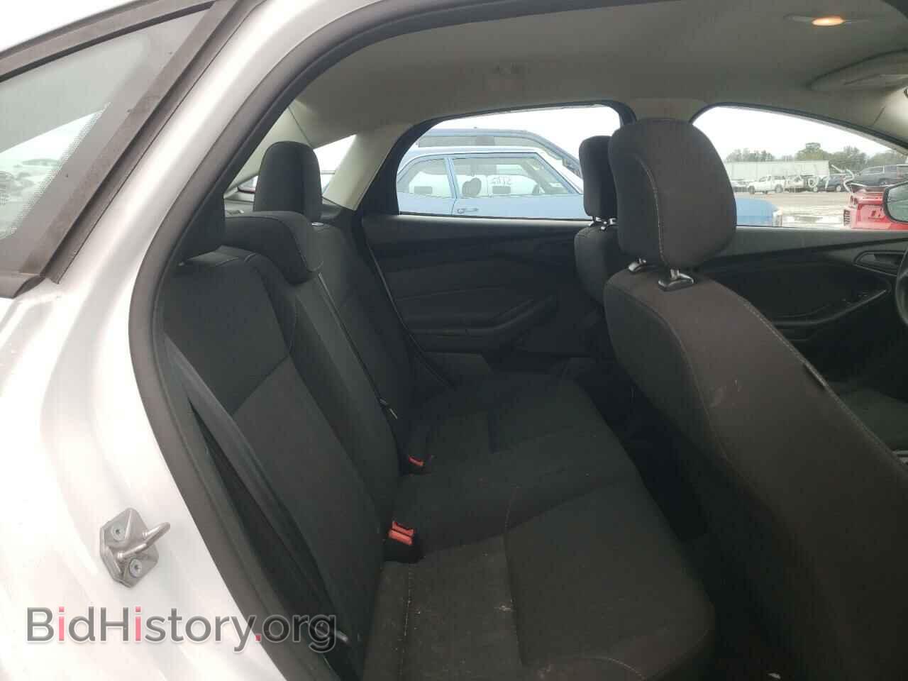 2016 FORD FOCUS - VIN: 1FADP3E28GL389896 - Фото 10