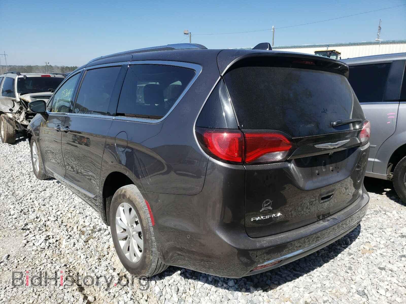 2018 CHRYSLER PACIFICA - VIN: 2C4RC1EG2JR112770 - Photo 3