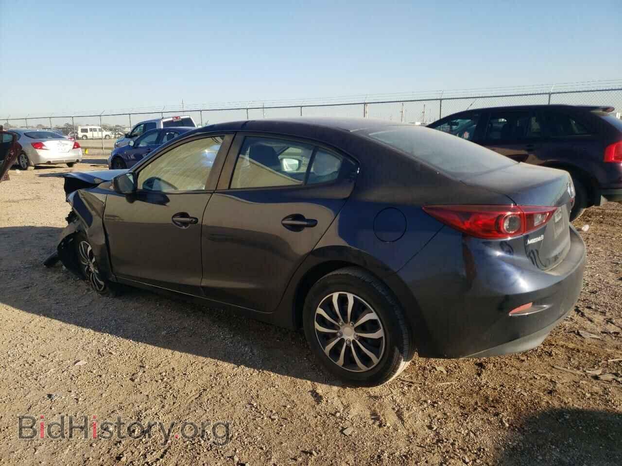 2018 MAZDA 3 - VIN: 3MZBN1U77JM215653 - Фото 2