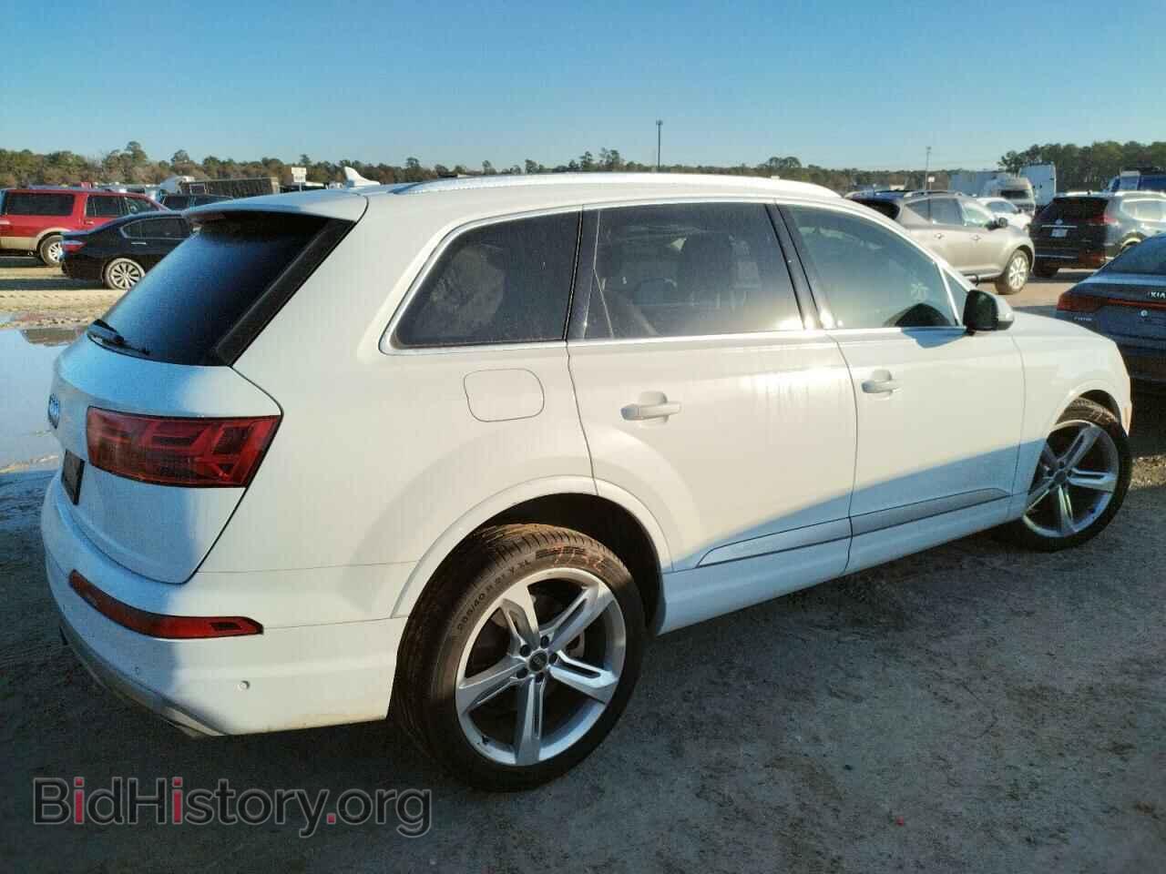 2019 AUDI Q7 - VIN: WA1VAAF73KD007009 - Фото 3
