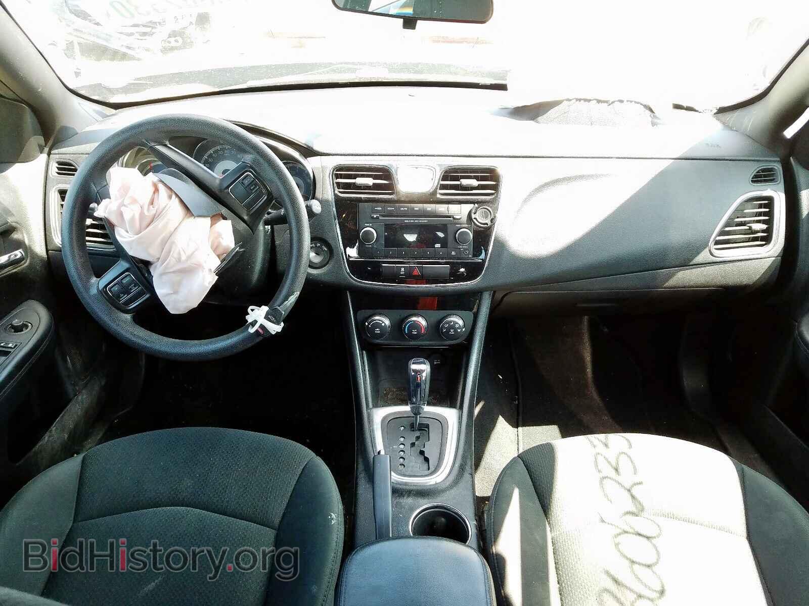2012 CHRYSLER 200 - VIN: 1C3CCBAB4CN126986 - Фото 9