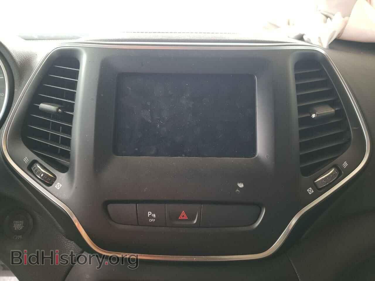2019 JEEP CHEROKEE - VIN: 1C4PJLLB3KD109347 - Фото 9