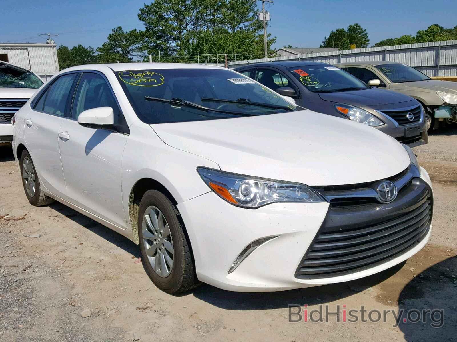 Photo 4T4BF1FK6FR510054 - TOYOTA CAMRY 2015