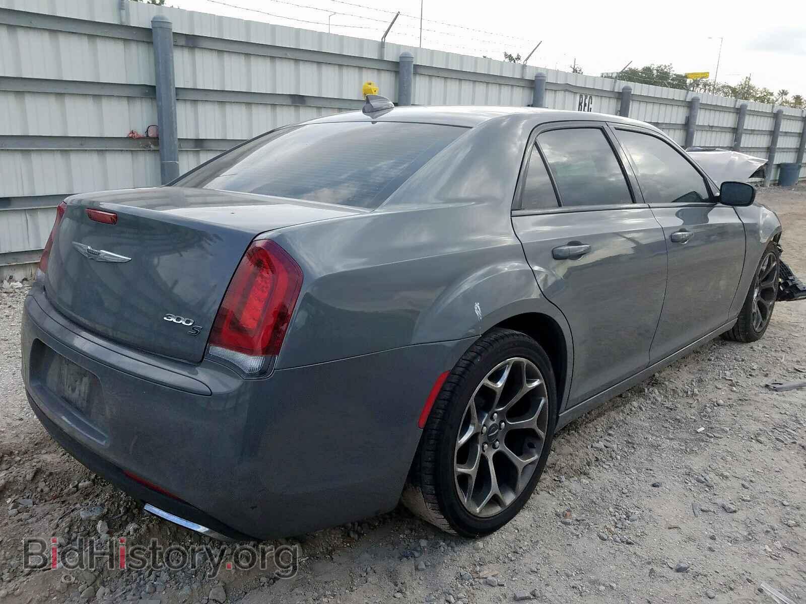 2017 CHRYSLER 300 - VIN: 2C3CCABG5HH553792 - Фото 4